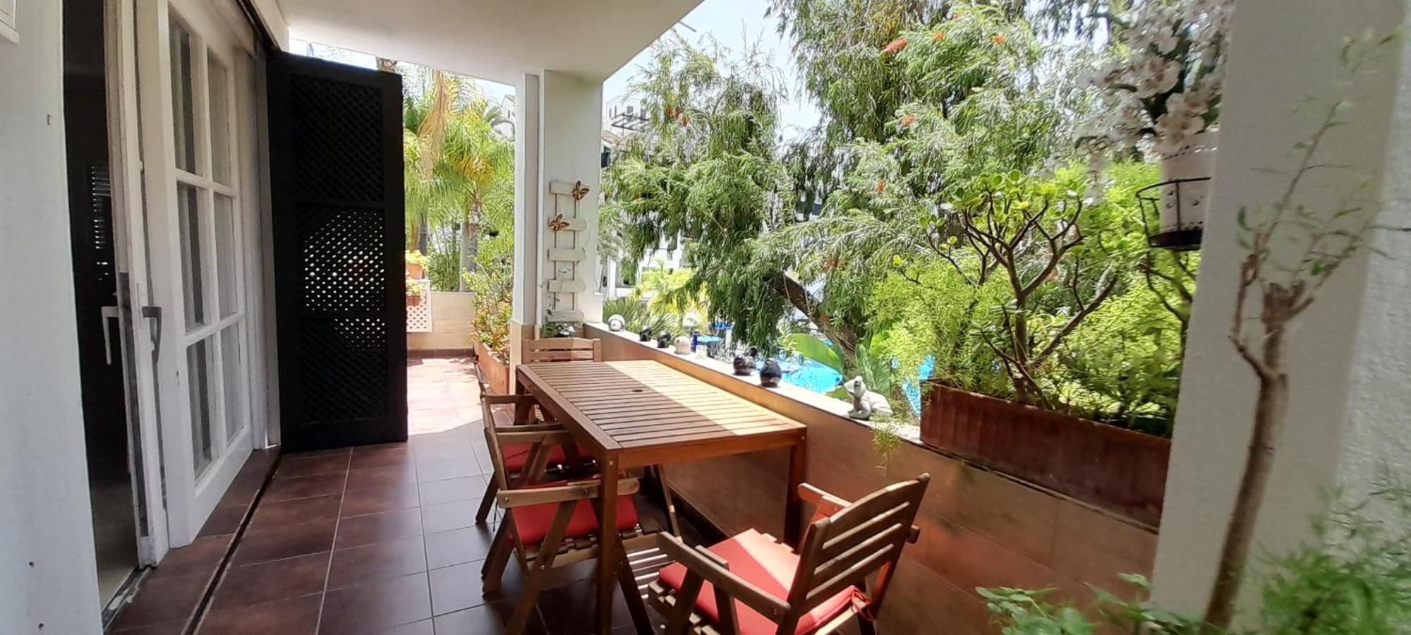 Jardines De Las Golondrinas Marbella Bagian luar foto